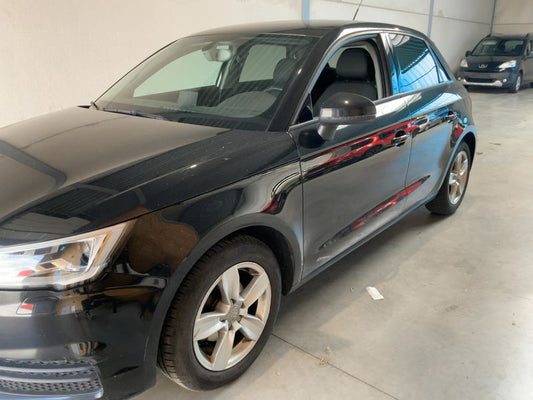 Audi A1 Sportback 1.0 TFSI 2016 – снимка 2