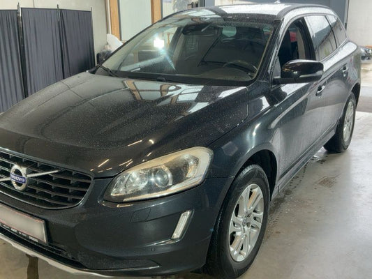 Volvo XC60 2.4 D4 Kinetic AWD 2017 – снимка 2