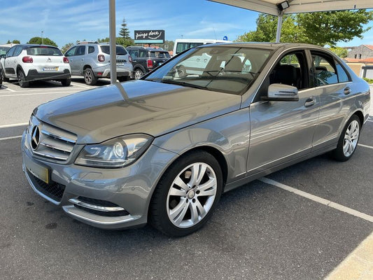 Mercedes-Benz C-Klasse C 220 CDI BlueEfficiency Avantgarde 2012 – снимка 2