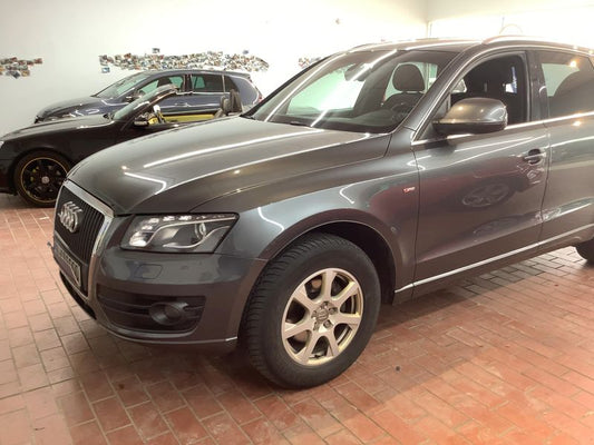 Audi Q5 2.0 TDI quattro 2011 – снимка 2
