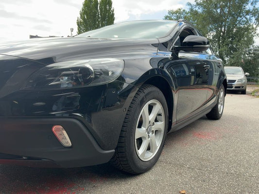 Volvo V40 Cross Country 1.6 D2 Momentum 2013 – снимка 2