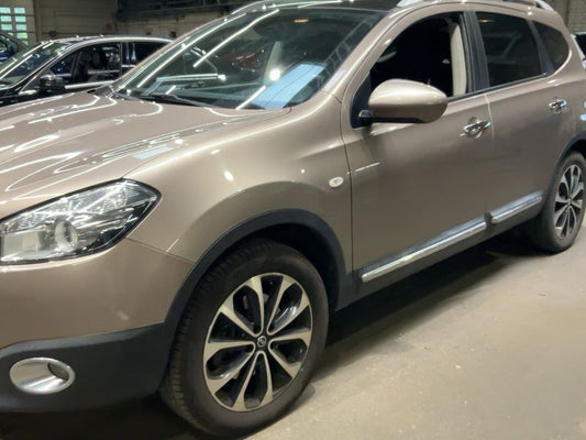 Nissan Qashqai+2 2.0 dCi I-Way 4x4 2011 – снимка 2