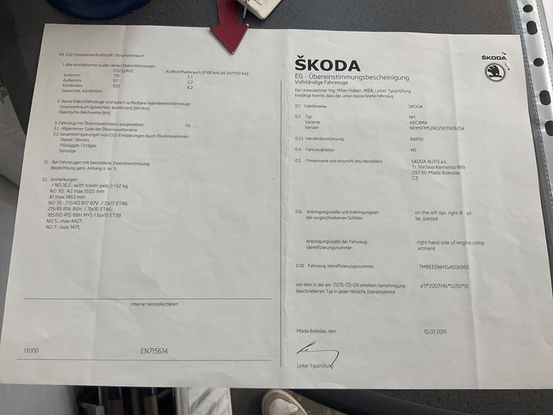 Skoda Rapid Spaceback 1.6 TDI EmotionPlus 2015 – снимка 6