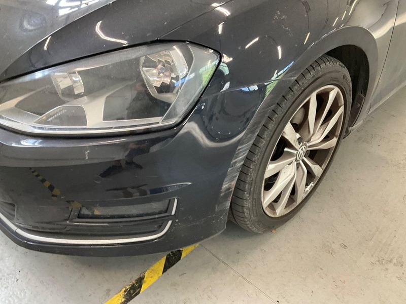 Volkswagen Golf VII 1.6 TDI Executive BlueMotion Tech 2015 – снимка 29