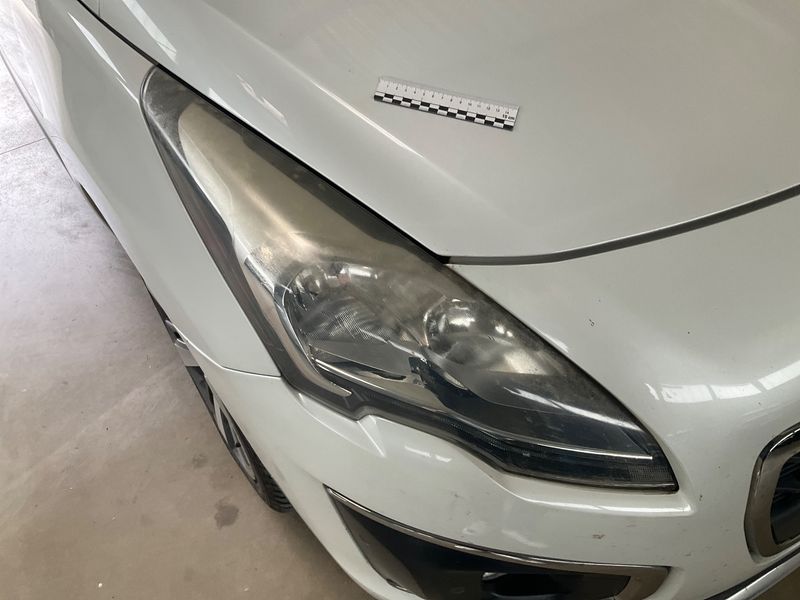Peugeot 3008 1.6 Blue-HDi Allure 2016 – снимка 30