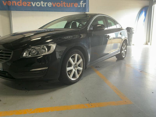 Volvo S60 2.0 D3 Momentum 2016 – снимка 2