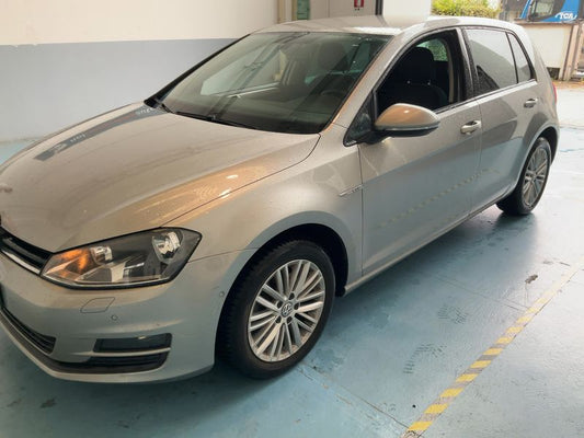 Volkswagen Golf VII 1.6 TDI Cup BlueMotion Tech 2014 – снимка 2