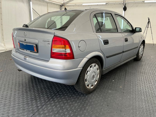 Opel Astra 1.6 Comfort 2002 – снимка 2