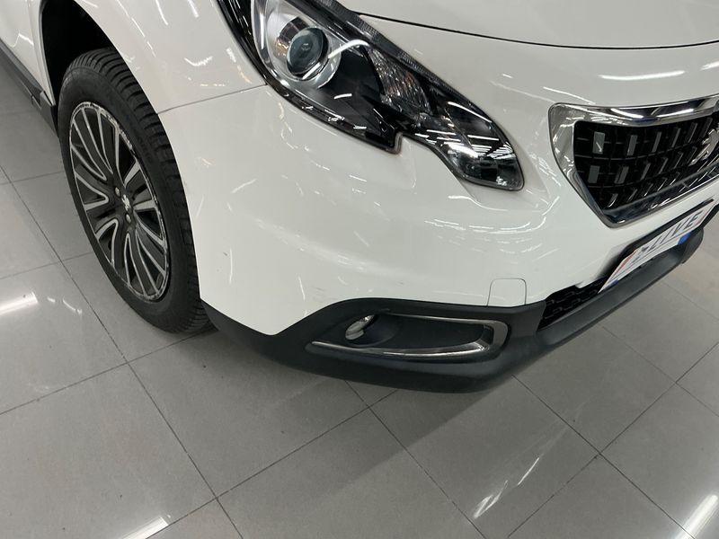 Peugeot 2008 1.2 e-VTi Active 2019 – снимка 35