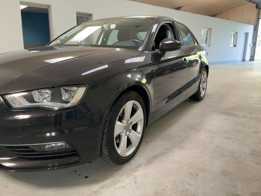 Audi A3 Limousine 1.6 TDI Ambition 2016 – снимка 2