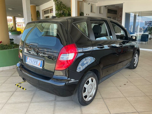 Mercedes-Benz A-Klasse A 160 Classic 2011 – снимка 2