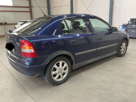 Opel Astra 1.2 Basis 2001 – снимка 2