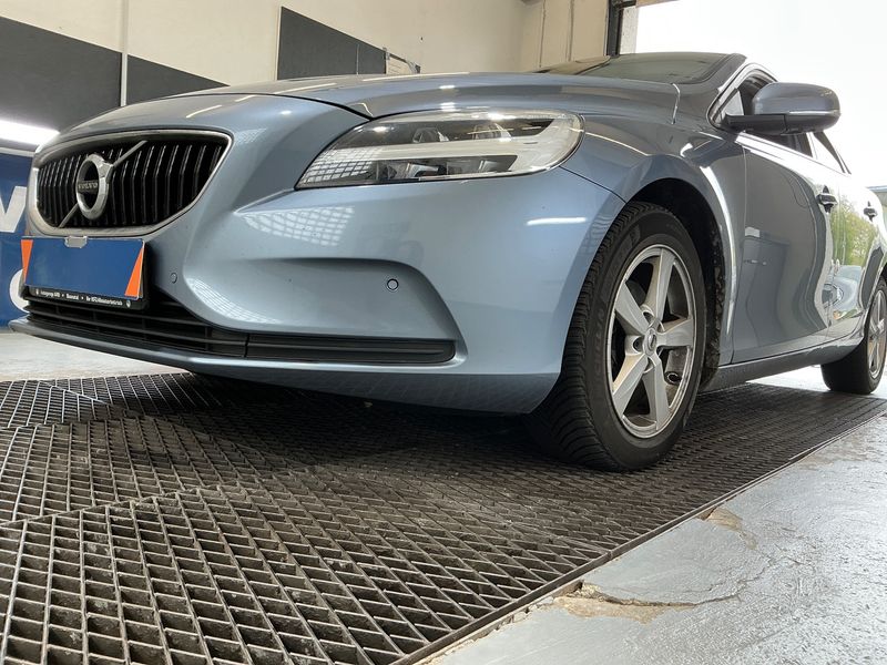 Volvo V40 2.0 D2 Momentum 2017 – снимка 28