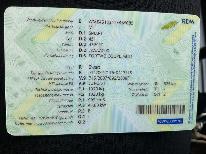 Smart fortwo 1.0 Micro Hybrid Drive pure 2011 – снимка 5