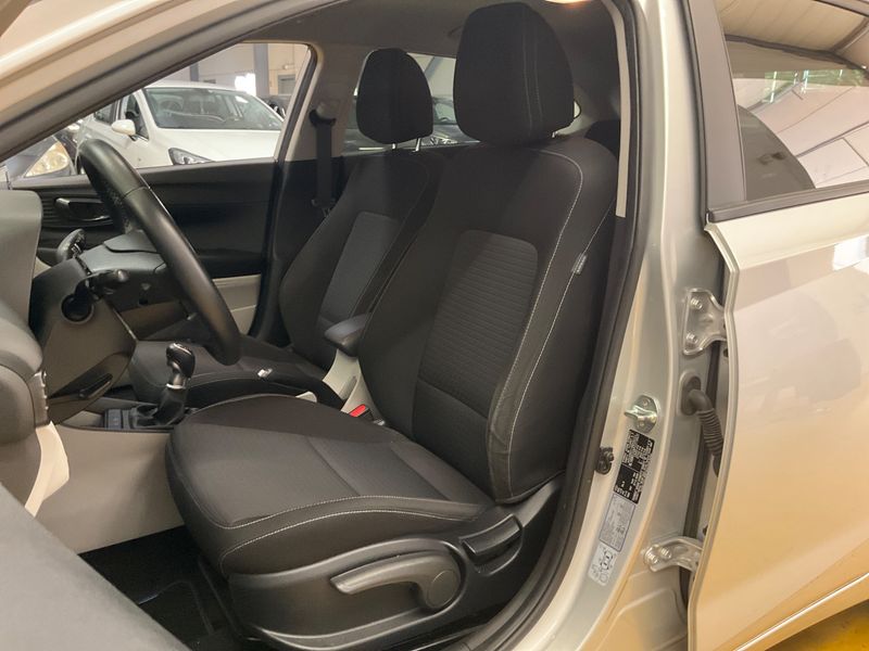 Hyundai i20 1.0 T-GDI Mild-Hybrid Trend 2023 – снимка 22
