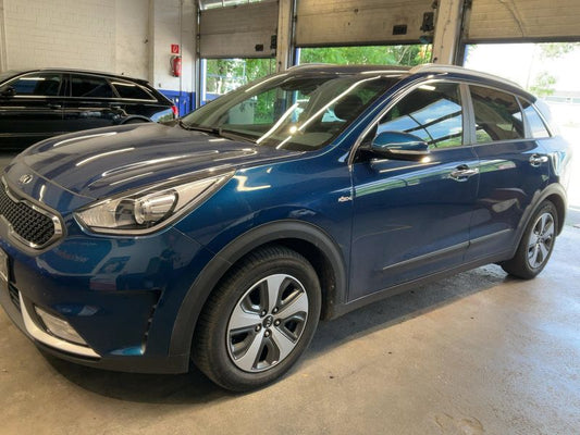 Kia Niro 1.6 Hybrid Vision 2018 – снимка 2