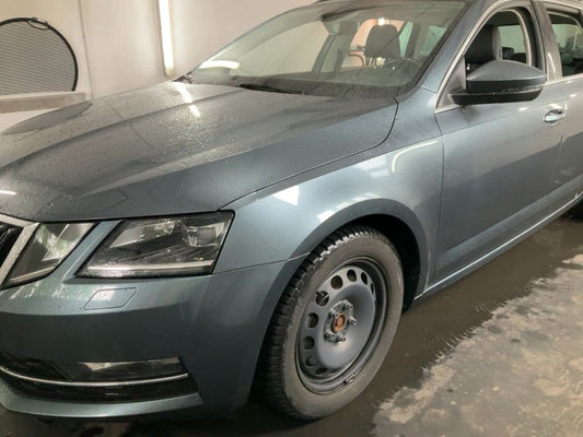 Skoda Octavia 2.0 TDI Style 4x4 2018 – снимка 2