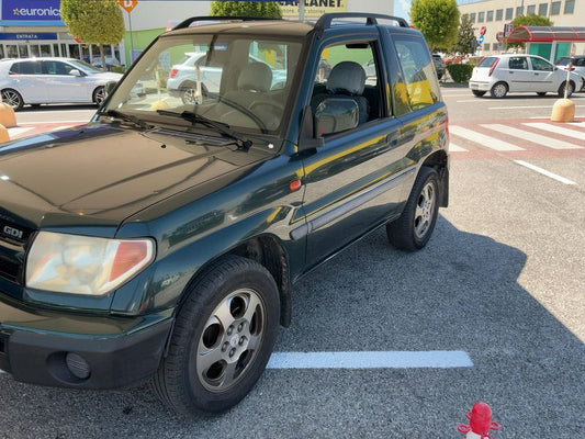Mitsubishi Pajero 1.8 GDI Comfort II 1800 2000 – снимка 2