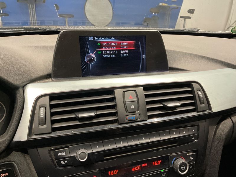 BMW 3er 318d 2014 – снимка 23