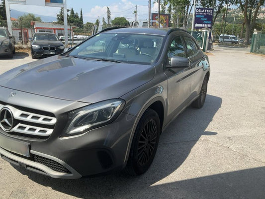 Mercedes-Benz GLA-Klasse GLA 200 d Business 2019 – снимка 2