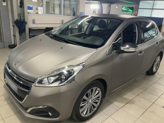 Peugeot 208 1.2 PureTech Allure 2015 – снимка 2