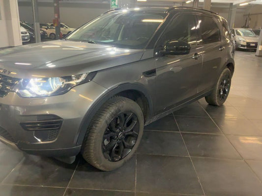 Land Rover Discovery Sport 2.0 Td4 SE AWD 2017 – снимка 2