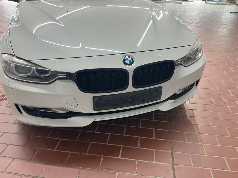 BMW 3er 320d 2013 – снимка 35