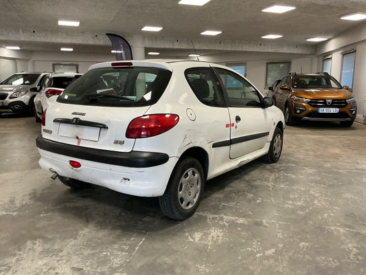 Peugeot 206 1.4 Style 2000 – снимка 2