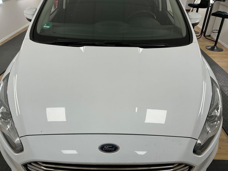 Ford S-Max 2.0 TDCi Titanium 2017 – снимка 35