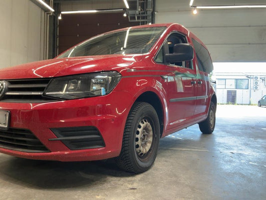 Volkswagen Caddy 2.0 TDI Kombi BlueMotion Tech 2015 – снимка 2