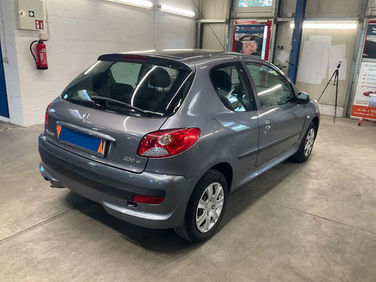 Peugeot 206+ 1.4 Basis 2010 – снимка 2