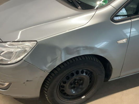 Opel Astra 1.4 Turbo Design Edition 2011 – снимка 2