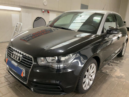 Audi A1 Sportback 1.6 TDI Attraction 2013 – снимка 2