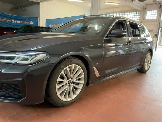 BMW 5er 530d Mild-Hybrid xDrive M Sport 2020 – снимка 2