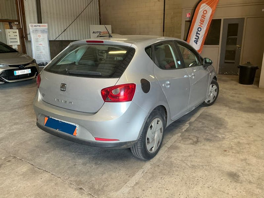 Seat Ibiza 1.2 TDI Stylance / Style 2011 – снимка 2