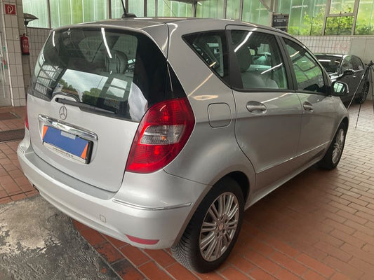 Mercedes-Benz A-Klasse A 180 Elegance 2011 – снимка 2