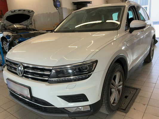 Volkswagen Tiguan 2.0 TDI Highline 4Motion BlueMotion Tech 2016 – снимка 2