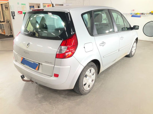 Renault Scenic 1.6 Avantage 2007 – снимка 2
