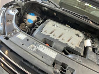 Volkswagen Touran 1.6 TDI Comfortline BlueMotion Tech 2010 – снимка на щета 53