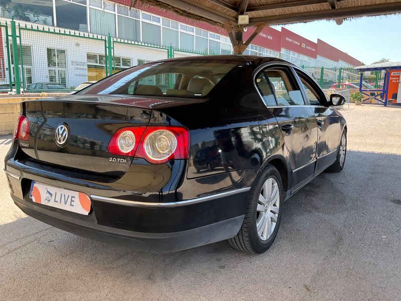 Volkswagen Passat 2.0 TDI Highline 2006 – снимка 2