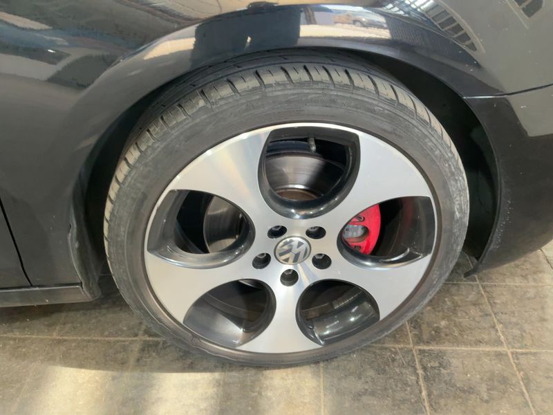 Volkswagen Golf VI 2.0 TSI GTI 2010 – снимка 11