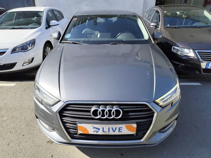 Audi A3 Limousine 30 TFSI Design 2019 – снимка 7
