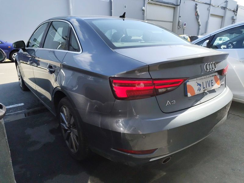 Audi A3 Limousine 30 TFSI Design 2019 – снимка 3