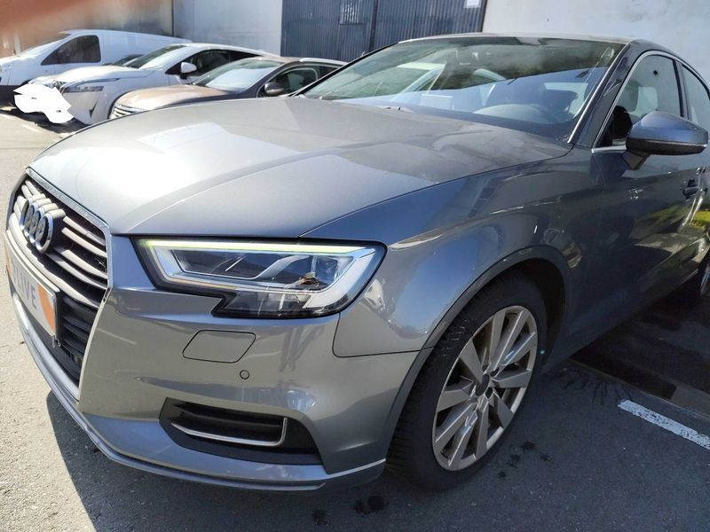 Audi A3 Limousine 30 TFSI Design 2019 – снимка 2