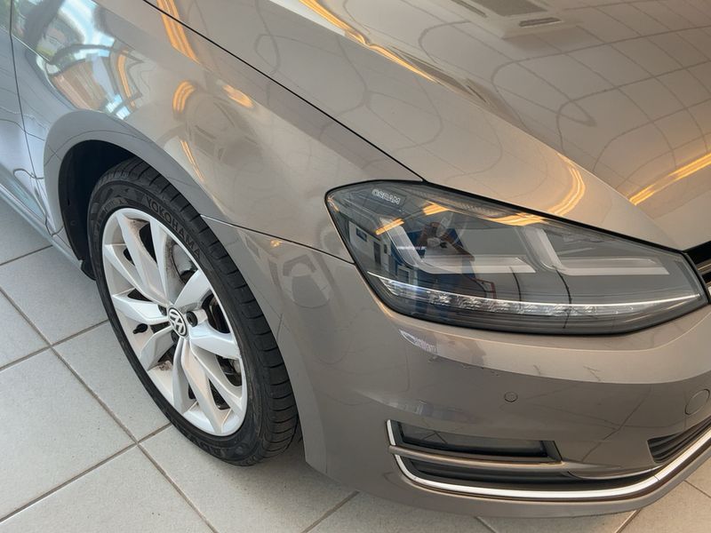 Volkswagen Golf VII 1.6 TDI Executive BlueMotion Tech 2015 – снимка 12