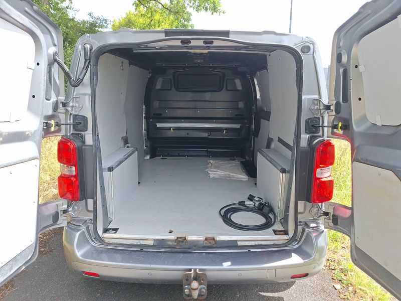 Opel Vivaro electric drive 100 kW M (L2) 2023 – снимка 9