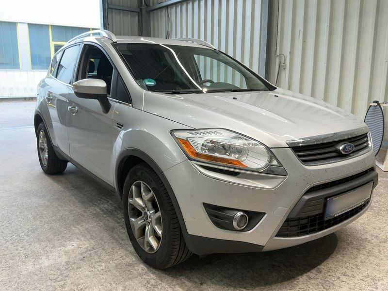 Ford Kuga 2.0 TDCi Trend 2012 – снимка 12