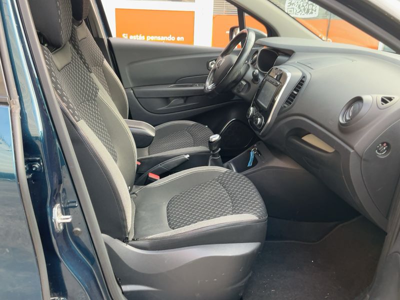 Renault Captur 1.2 TCe Limited 2018 – снимка 17
