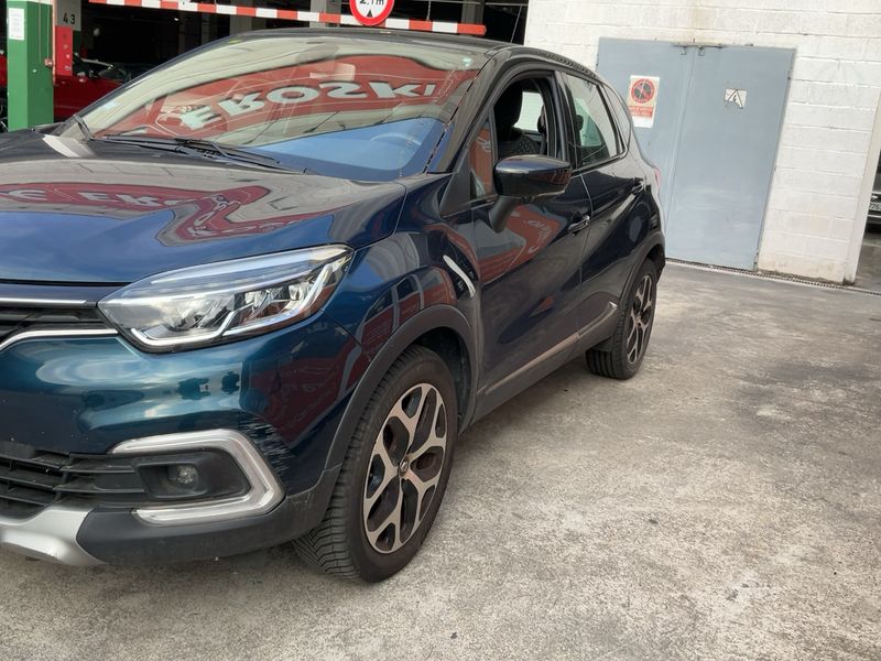 Renault Captur 1.2 TCe Limited 2018 – снимка 2