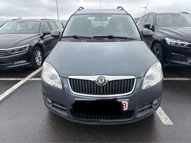 Skoda Roomster 1.6 Comfort 2009 – снимка 7